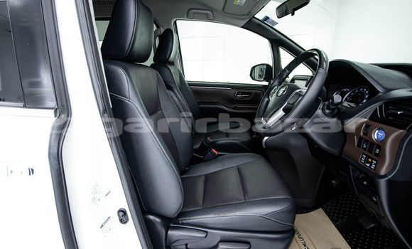 ซื้อ รถมือสอง Toyota Esquire ขาว รถยนต์ ใน %{เมือง} ใน กรุงเทพมหานคร ซื้อ รถมือสอง Toyota Esquire ขาว รถยนต์ ใน %{เมือง} ใน กรุงเทพมหานคร