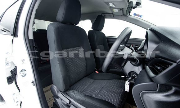 Buy Used Toyota Yaris White Car in Bangkok in Bangkok Buy Used Toyota Yaris White Car in Bangkok in Bangkok