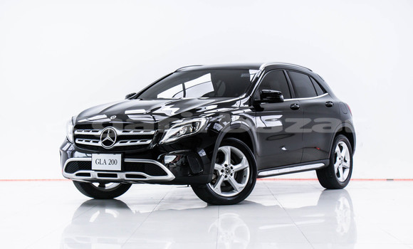 ซื้อ รถมือสอง Mercedes-Benz GLA-klasse สีดำ รถยนต์ ใน %{เมือง} ใน กรุงเทพมหานคร ซื้อ รถมือสอง Mercedes-Benz GLA-klasse สีดำ รถยนต์ ใน %{เมือง} ใน กรุงเทพมหานคร