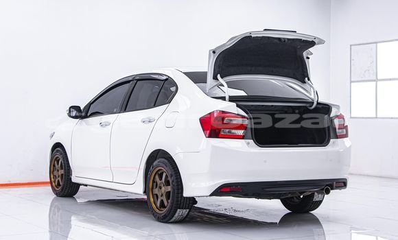 ซื้อ รถมือสอง Honda City ขาว รถยนต์ ใน %{เมือง} ใน กรุงเทพมหานคร ซื้อ รถมือสอง Honda City ขาว รถยนต์ ใน %{เมือง} ใน กรุงเทพมหานคร