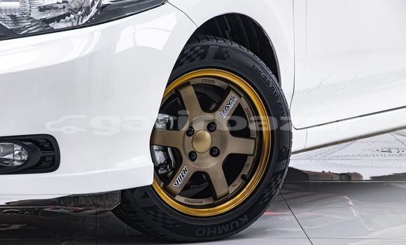 ซื้อ รถมือสอง Honda City ขาว รถยนต์ ใน %{เมือง} ใน กรุงเทพมหานคร ซื้อ รถมือสอง Honda City ขาว รถยนต์ ใน %{เมือง} ใน กรุงเทพมหานคร