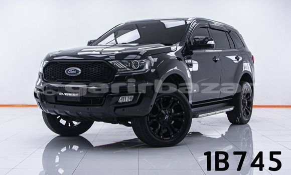 ซื้อ รถมือสอง Ford Everest สีดำ รถยนต์ ใน %{เมือง} ใน กรุงเทพมหานคร
