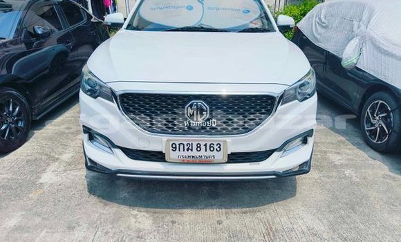 ซื้อ รถมือสอง Mazda Demio อื่น ๆ รถยนต์ ใน %{เมือง} ใน กรุงเทพมหานคร