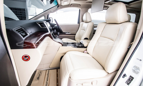 Buy Used Toyota Alphard White Car in Bangkok in Bangkok Buy Used Toyota Alphard White Car in Bangkok in Bangkok