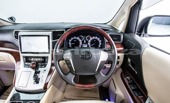 Buy Used Toyota Alphard White Car in Bangkok in Bangkok Buy Used Toyota Alphard White Car in Bangkok in Bangkok