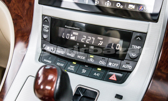 Buy Used Toyota Alphard White Car in Bangkok in Bangkok Buy Used Toyota Alphard White Car in Bangkok in Bangkok