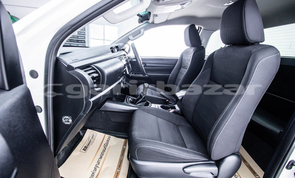 Buy Used Toyota Hiluxe Revo White Car in Bangkok in Bangkok Buy Used Toyota Hiluxe Revo White Car in Bangkok in Bangkok