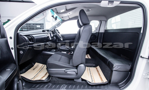 Buy Used Toyota Hiluxe Revo White Car in Bangkok in Bangkok Buy Used Toyota Hiluxe Revo White Car in Bangkok in Bangkok