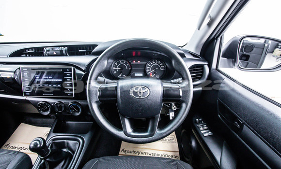 Buy Used Toyota Hiluxe Revo White Car in Bangkok in Bangkok Buy Used Toyota Hiluxe Revo White Car in Bangkok in Bangkok