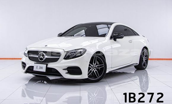 ซื้อ รถมือสอง Mercedes-Benz AMG GLC Coupe ขาว รถยนต์ ใน %{เมือง} ใน กรุงเทพมหานคร