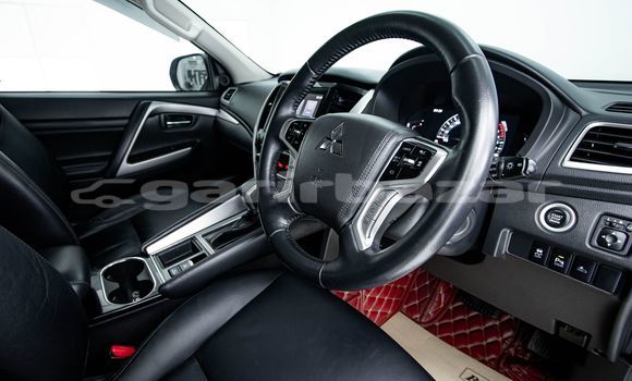 Buy Used Mitsubishi Pajero Other Car in Bangkok in Bangkok Buy Used Mitsubishi Pajero Other Car in Bangkok in Bangkok