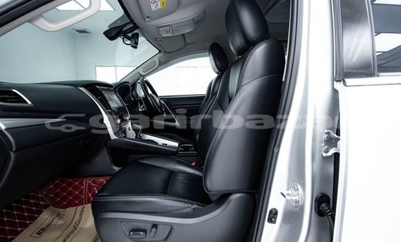 Buy Used Mitsubishi Pajero Other Car in Bangkok in Bangkok Buy Used Mitsubishi Pajero Other Car in Bangkok in Bangkok