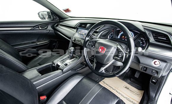 Buy Used Honda Civic White Car in Bangkok in Bangkok Buy Used Honda Civic White Car in Bangkok in Bangkok