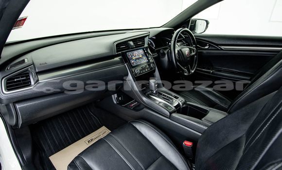 Buy Used Honda Civic White Car in Bangkok in Bangkok Buy Used Honda Civic White Car in Bangkok in Bangkok