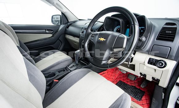 Buy Used Chevrolet Colorado White Car in Bangkok in Bangkok Buy Used Chevrolet Colorado White Car in Bangkok in Bangkok