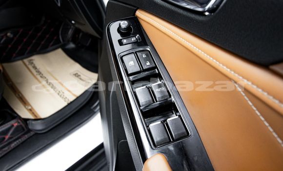 Buy Used Isuzu MU-X White Car in Bangkok in Bangkok Buy Used Isuzu MU-X White Car in Bangkok in Bangkok