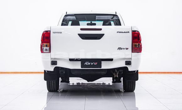 Buy Used Toyota Hiluxe Revo White Car in Bangkok in Bangkok Buy Used Toyota Hiluxe Revo White Car in Bangkok in Bangkok