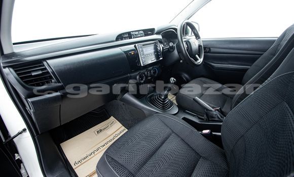 Buy Used Toyota Hiluxe Revo White Car in Bangkok in Bangkok Buy Used Toyota Hiluxe Revo White Car in Bangkok in Bangkok