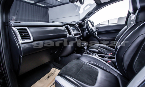 ซื้อ รถมือสอง Ford Ranger สีดำ รถยนต์ ใน %{เมือง} ใน กรุงเทพมหานคร ซื้อ รถมือสอง Ford Ranger สีดำ รถยนต์ ใน %{เมือง} ใน กรุงเทพมหานคร