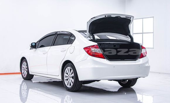 ซื้อ รถมือสอง Honda Civic ขาว รถยนต์ ใน %{เมือง} ใน กรุงเทพมหานคร ซื้อ รถมือสอง Honda Civic ขาว รถยนต์ ใน %{เมือง} ใน กรุงเทพมหานคร