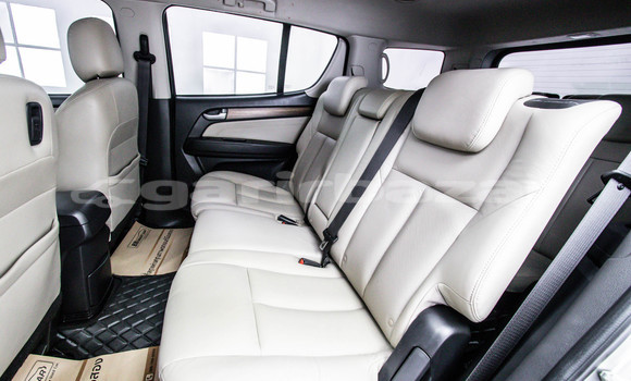 Buy Used Isuzu MU-X Other Car in Bangkok in Bangkok Buy Used Isuzu MU-X Other Car in Bangkok in Bangkok