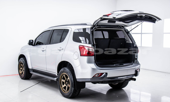 Buy Used Isuzu MU-X Other Car in Bangkok in Bangkok Buy Used Isuzu MU-X Other Car in Bangkok in Bangkok