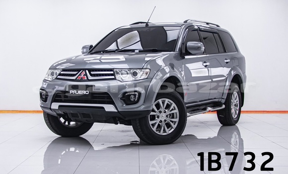 Buy Used Mitsubishi Pajero Other Car in Bangkok in Bangkok Buy Used Mitsubishi Pajero Other Car in Bangkok in Bangkok