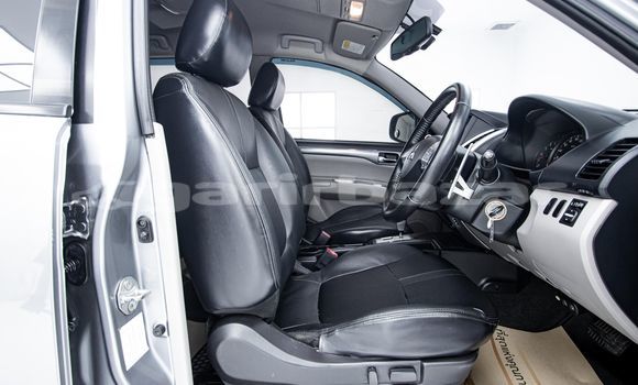 Buy Used Mitsubishi Pajero Other Car in Bangkok in Bangkok Buy Used Mitsubishi Pajero Other Car in Bangkok in Bangkok