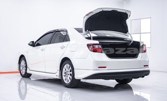 Buy Used Toyota Camry White Car in Bangkok in Bangkok Buy Used Toyota Camry White Car in Bangkok in Bangkok