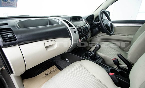 Buy Used Mitsubishi Pajero Other Car in Bangkok in Bangkok Buy Used Mitsubishi Pajero Other Car in Bangkok in Bangkok