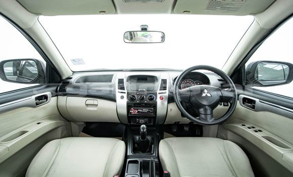 Buy Used Mitsubishi Pajero Other Car in Bangkok in Bangkok Buy Used Mitsubishi Pajero Other Car in Bangkok in Bangkok