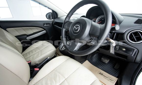 ซื้อ รถมือสอง Mazda 2 ขาว รถยนต์ ใน %{เมือง} ใน กรุงเทพมหานคร ซื้อ รถมือสอง Mazda 2 ขาว รถยนต์ ใน %{เมือง} ใน กรุงเทพมหานคร