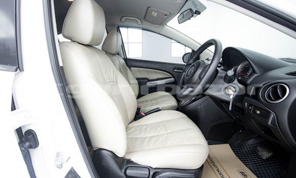 ซื้อ รถมือสอง Mazda 2 ขาว รถยนต์ ใน %{เมือง} ใน กรุงเทพมหานคร ซื้อ รถมือสอง Mazda 2 ขาว รถยนต์ ใน %{เมือง} ใน กรุงเทพมหานคร