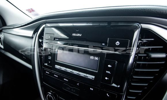 Buy Used Isuzu MU-X White Car in Bangkok in Bangkok Buy Used Isuzu MU-X White Car in Bangkok in Bangkok