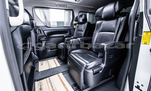 Buy Used Toyota Alphard White Car in Bangkok in Bangkok Buy Used Toyota Alphard White Car in Bangkok in Bangkok