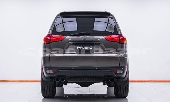 ซื้อ รถมือสอง Mitsubishi Pajero สีน้ำตาล รถยนต์ ใน %{เมือง} ใน กรุงเทพมหานคร ซื้อ รถมือสอง Mitsubishi Pajero สีน้ำตาล รถยนต์ ใน %{เมือง} ใน กรุงเทพมหานคร