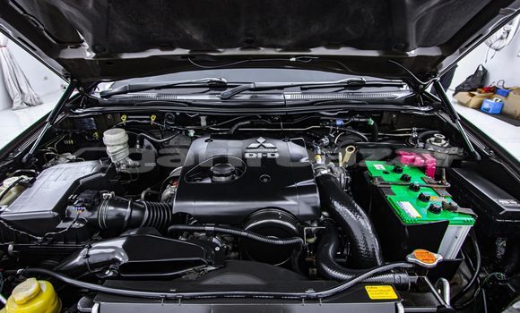 ซื้อ รถมือสอง Mitsubishi Pajero สีน้ำตาล รถยนต์ ใน %{เมือง} ใน กรุงเทพมหานคร ซื้อ รถมือสอง Mitsubishi Pajero สีน้ำตาล รถยนต์ ใน %{เมือง} ใน กรุงเทพมหานคร