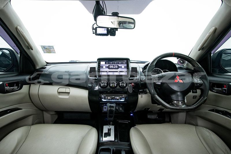 Big with watermark mitsubishi pajero bangkok bangkok 71287