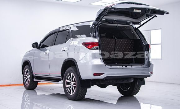 ซื้อ รถมือสอง Toyota Fortuner อื่น ๆ รถยนต์ ใน %{เมือง} ใน กรุงเทพมหานคร ซื้อ รถมือสอง Toyota Fortuner อื่น ๆ รถยนต์ ใน %{เมือง} ใน กรุงเทพมหานคร