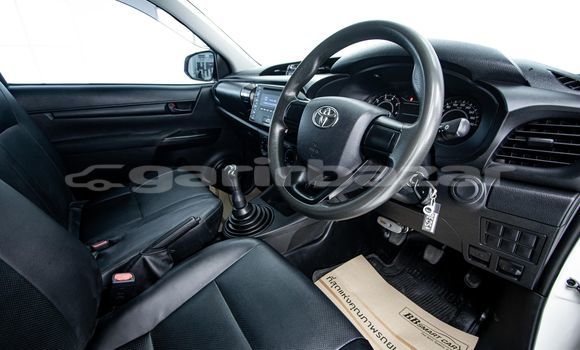 Buy Used Toyota Hiluxe Revo White Car in Bangkok in Bangkok Buy Used Toyota Hiluxe Revo White Car in Bangkok in Bangkok