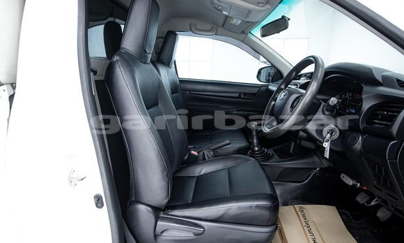 Buy Used Toyota Hiluxe Revo White Car in Bangkok in Bangkok Buy Used Toyota Hiluxe Revo White Car in Bangkok in Bangkok