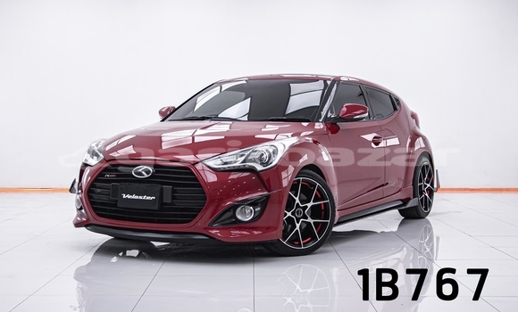 ซื้อ รถมือสอง Hyundai Veloster สีแดง รถยนต์ ใน %{เมือง} ใน กรุงเทพมหานคร