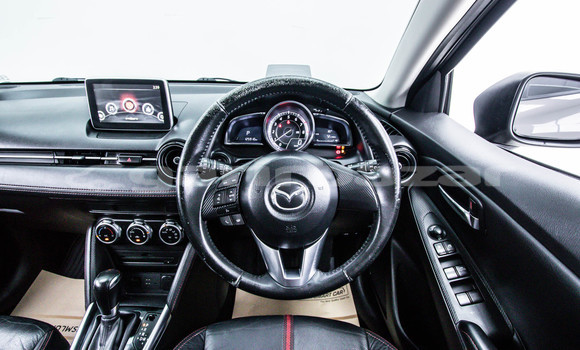 ซื้อ รถมือสอง Mazda 2 สีน้ำตาล รถยนต์ ใน %{เมือง} ใน กรุงเทพมหานคร ซื้อ รถมือสอง Mazda 2 สีน้ำตาล รถยนต์ ใน %{เมือง} ใน กรุงเทพมหานคร