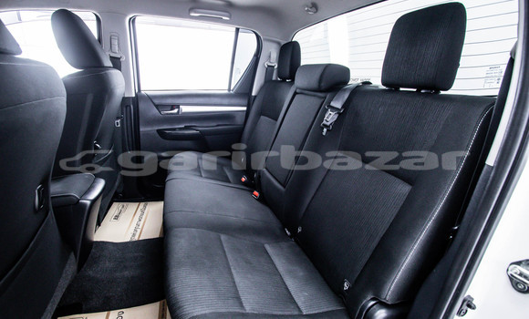 ซื้อ รถมือสอง Toyota Hiluxe Revo ขาว รถยนต์ ใน %{เมือง} ใน กรุงเทพมหานคร ซื้อ รถมือสอง Toyota Hiluxe Revo ขาว รถยนต์ ใน %{เมือง} ใน กรุงเทพมหานคร