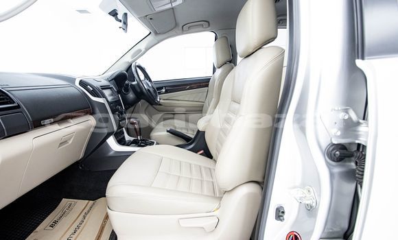 ซื้อ รถมือสอง Isuzu MU-X อื่น ๆ รถยนต์ ใน %{เมือง} ใน กรุงเทพมหานคร ซื้อ รถมือสอง Isuzu MU-X อื่น ๆ รถยนต์ ใน %{เมือง} ใน กรุงเทพมหานคร