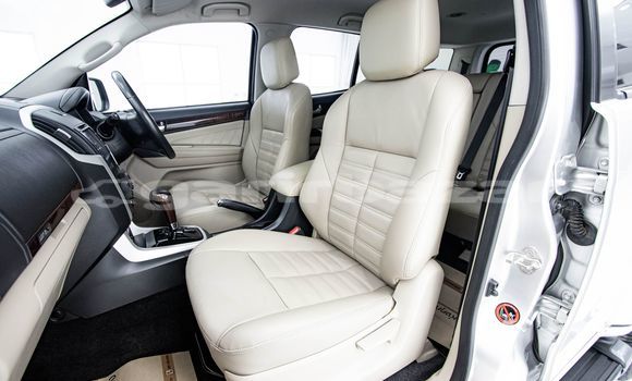 ซื้อ รถมือสอง Isuzu MU-X อื่น ๆ รถยนต์ ใน %{เมือง} ใน กรุงเทพมหานคร ซื้อ รถมือสอง Isuzu MU-X อื่น ๆ รถยนต์ ใน %{เมือง} ใน กรุงเทพมหานคร