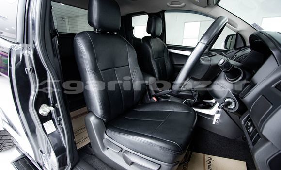 ซื้อ รถมือสอง Isuzu D-Max สีดำ รถยนต์ ใน %{เมือง} ใน กรุงเทพมหานคร ซื้อ รถมือสอง Isuzu D-Max สีดำ รถยนต์ ใน %{เมือง} ใน กรุงเทพมหานคร