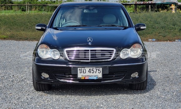 ซื้อ รถมือสอง Mercedes-Benz C-Classe สีดำ รถยนต์ ใน %{เมือง} ใน กรุงเทพมหานคร ซื้อ รถมือสอง Mercedes-Benz C-Classe สีดำ รถยนต์ ใน %{เมือง} ใน กรุงเทพมหานคร