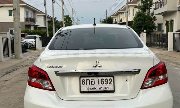ซื้อ รถมือสอง Mitsubishi Attrage ขาว รถยนต์ ใน %{เมือง} ใน กรุงเทพมหานคร ซื้อ รถมือสอง Mitsubishi Attrage ขาว รถยนต์ ใน %{เมือง} ใน กรุงเทพมหานคร