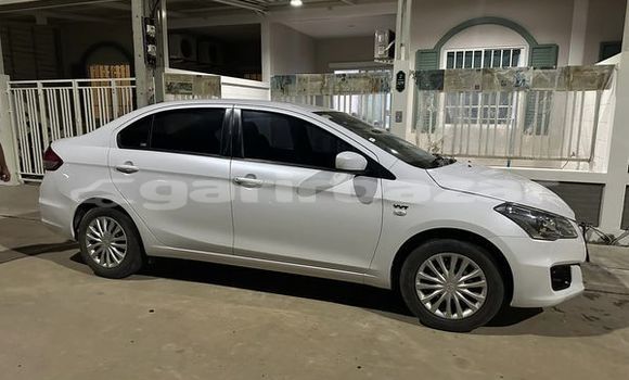 ซื้อ รถมือสอง Suzuki Ciaz ขาว รถยนต์ ใน %{เมือง} ใน กรุงเทพมหานคร ซื้อ รถมือสอง Suzuki Ciaz ขาว รถยนต์ ใน %{เมือง} ใน กรุงเทพมหานคร